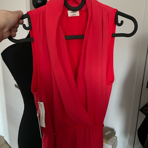 BNWT Aritzia Sabine dress in XXS - Picture 4 of 6